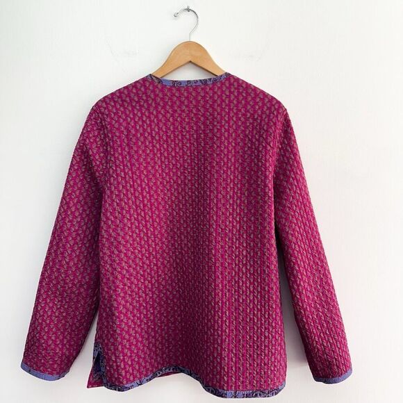 Provence D’Amour Women’s Reversible Purple and Violet Reversible Paisley Quilted - Picture 5 of 11